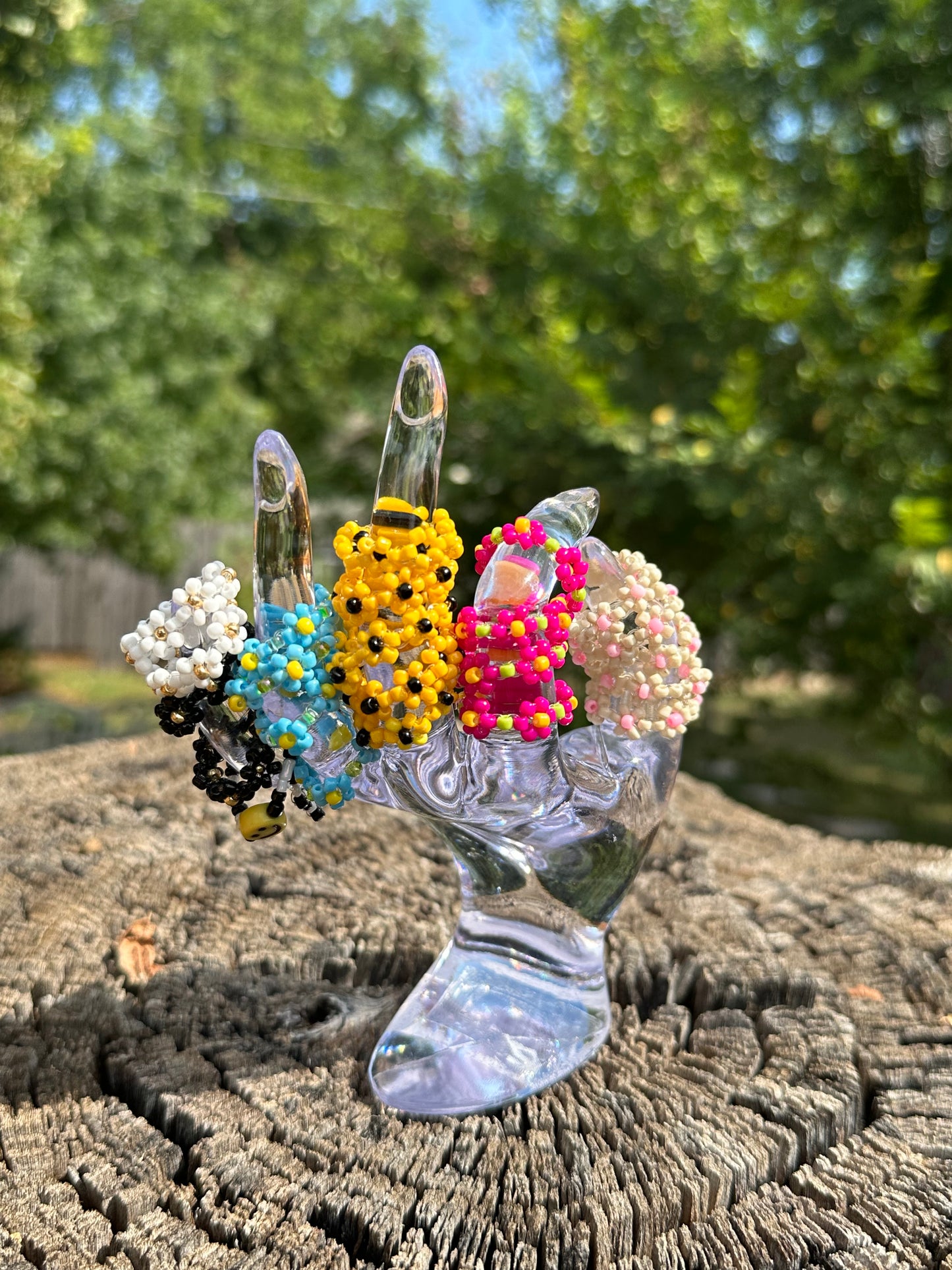 White floral ring