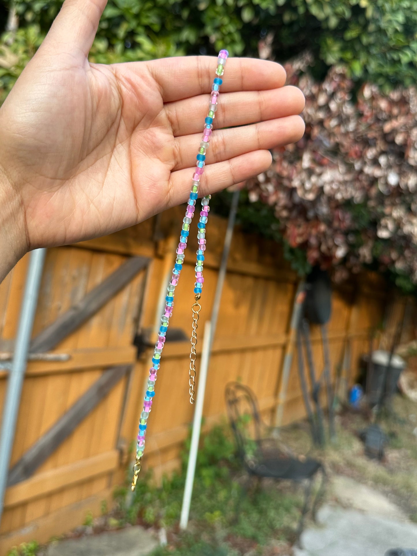 Unisex beaded choker necklace