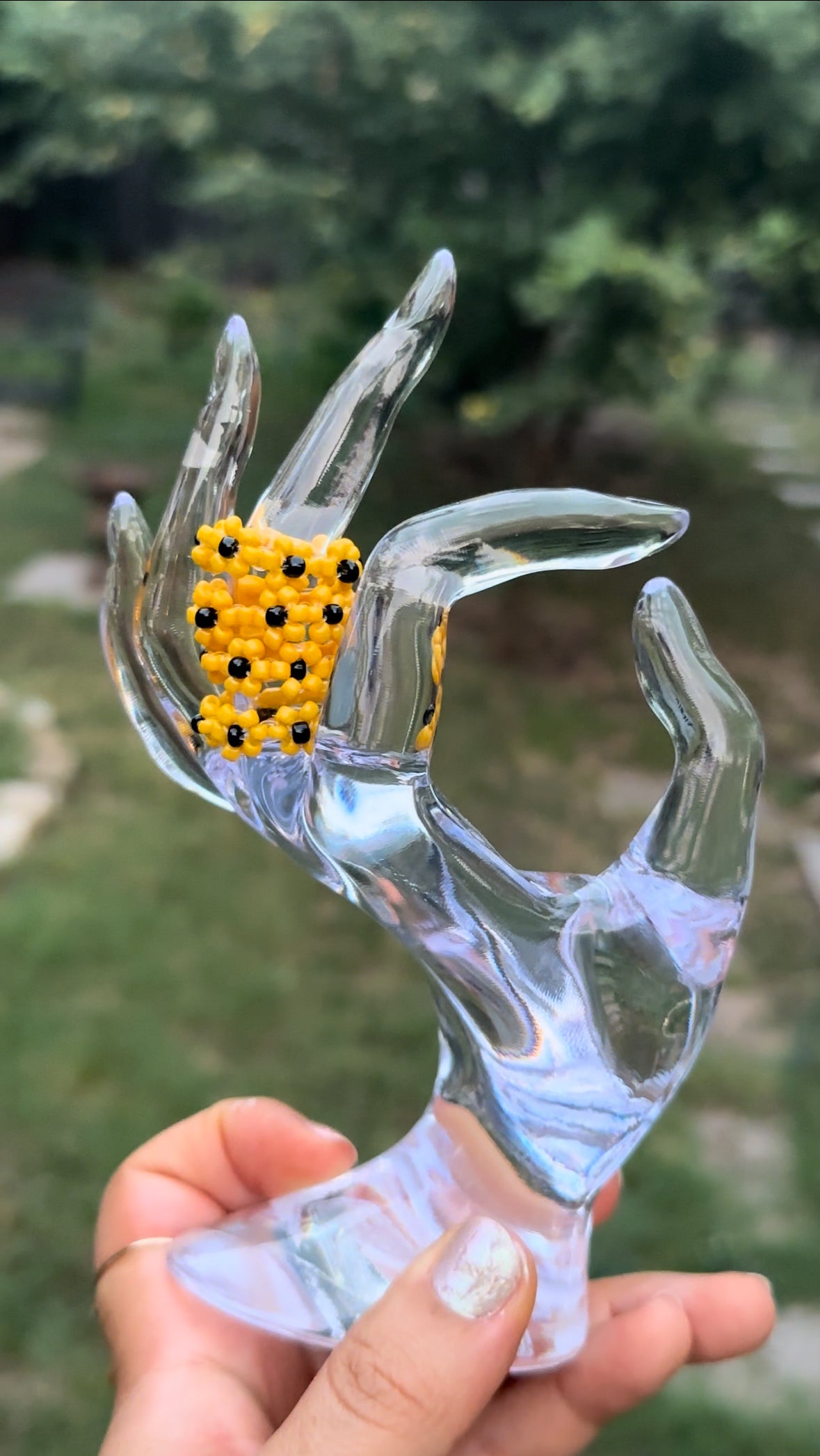 Yellow floral ring